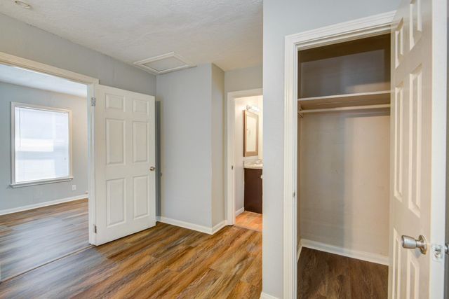 206 Frawley Street B, Houston, TX 77009