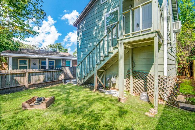 206 Frawley Street B, Houston, TX 77009