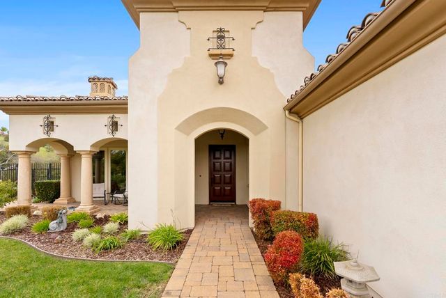 4229 Bridlewood Road, Fallbrook, CA 92028