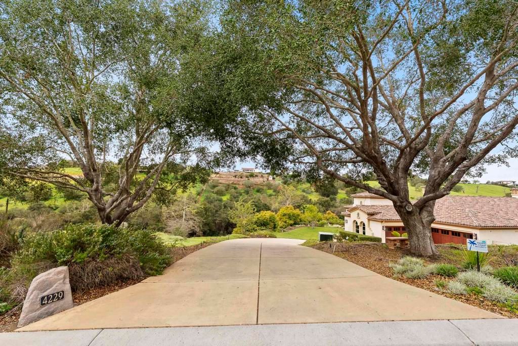 4229 Bridlewood Road, Fallbrook, CA 92028