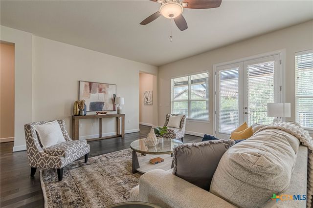 225 Jumping Laurel Street, San Marcos, TX 78666