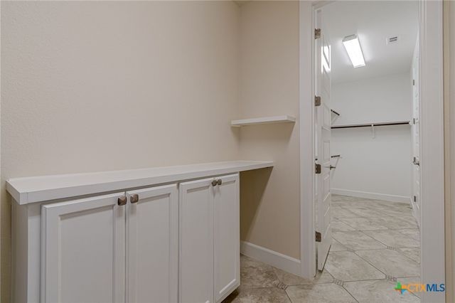 225 Jumping Laurel Street, San Marcos, TX 78666