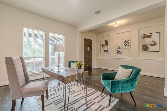 225 Jumping Laurel Street, San Marcos, TX 78666
