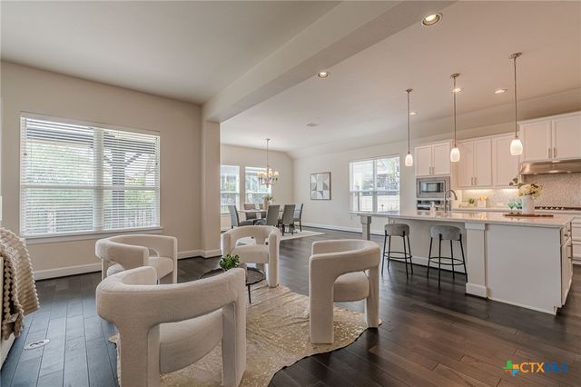 225 Jumping Laurel Street, San Marcos, TX 78666