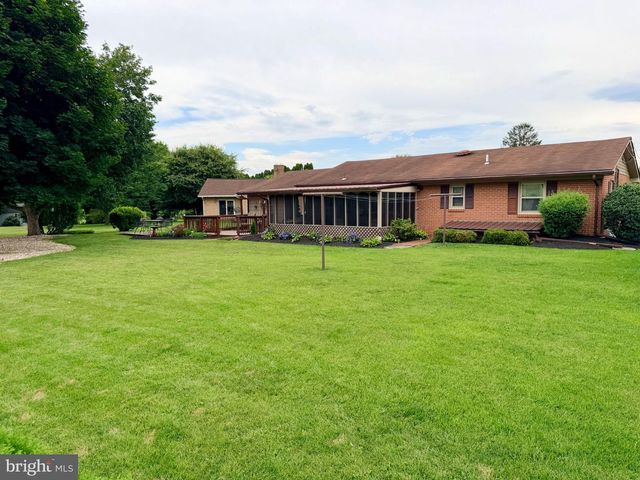 11917 COMANCHE DR, Smithsburg, MD 21783