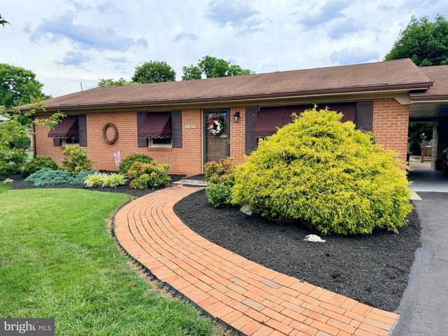 11917 COMANCHE DR, Smithsburg, MD 21783