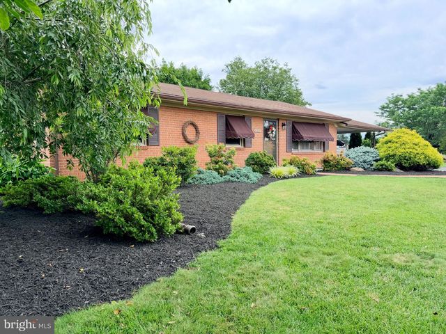 11917 COMANCHE DR, Smithsburg, MD 21783