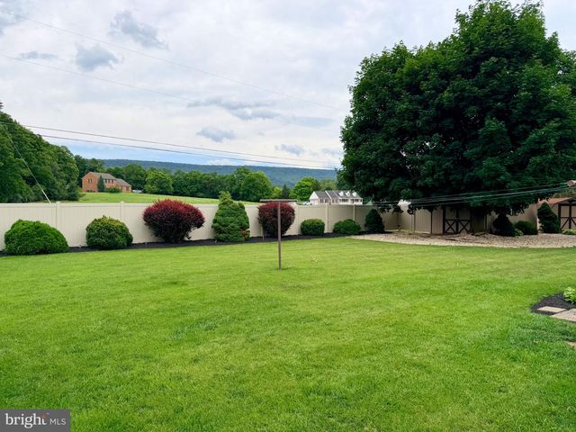 11917 COMANCHE DR, Smithsburg, MD 21783