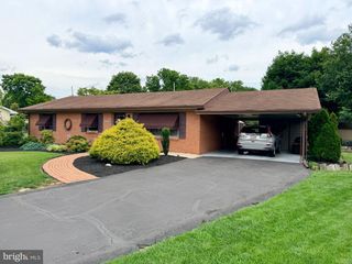 11917 COMANCHE DR, Smithsburg, MD 21783