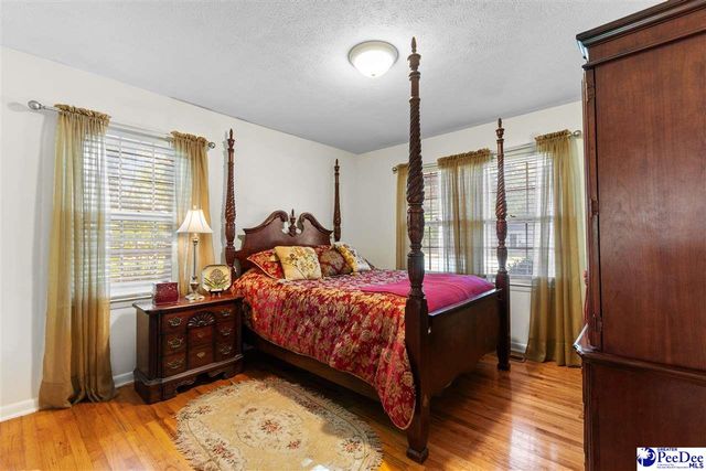207 E Westford Rd, Florence, SC 29506