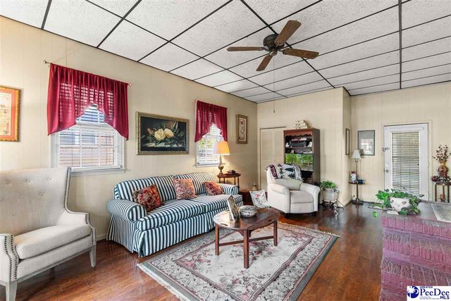 207 E Westford Rd, Florence, SC 29506