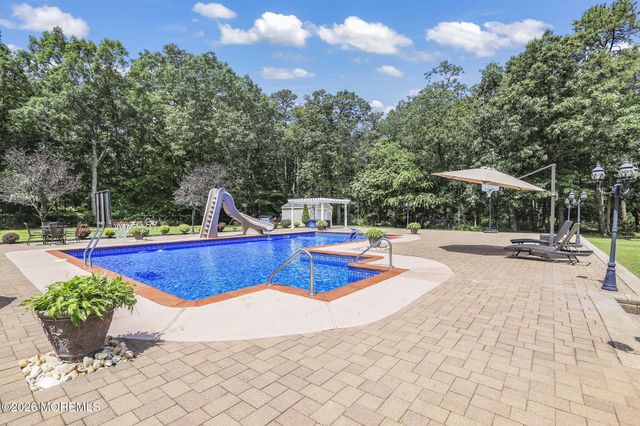 296 Sunnybrook Road, Jackson, NJ 08527