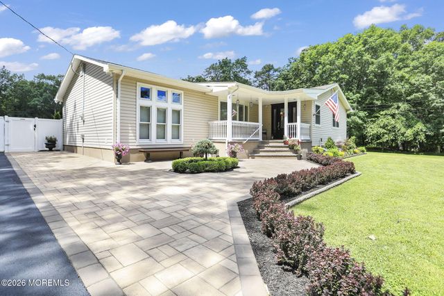 296 Sunnybrook Road, Jackson, NJ 08527