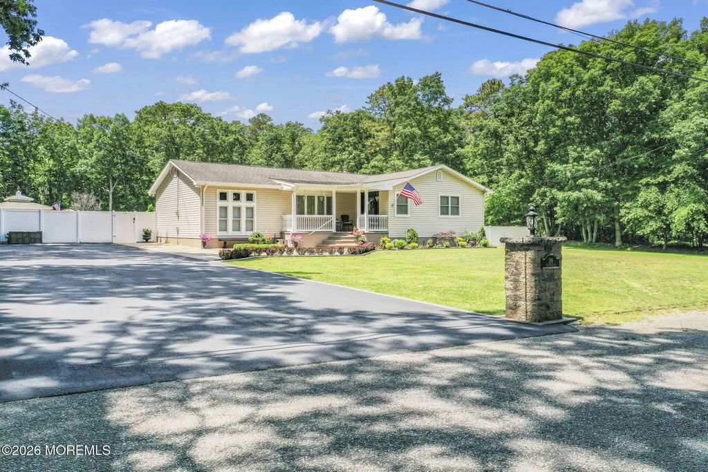 296 Sunnybrook Road, Jackson, NJ 08527