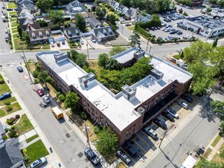 32-40 N Long Beach Road, Rockville Centre, NY 11570