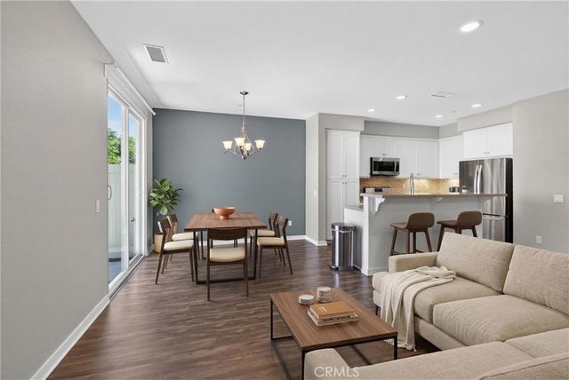 10250 Angel Lane, Pacoima, CA 91331