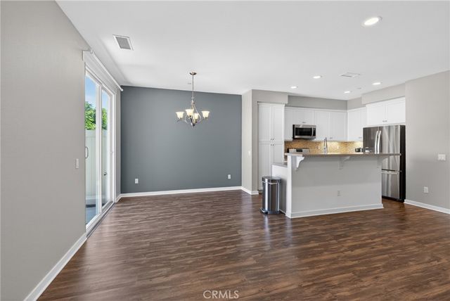 10250 Angel Lane, Pacoima, CA 91331
