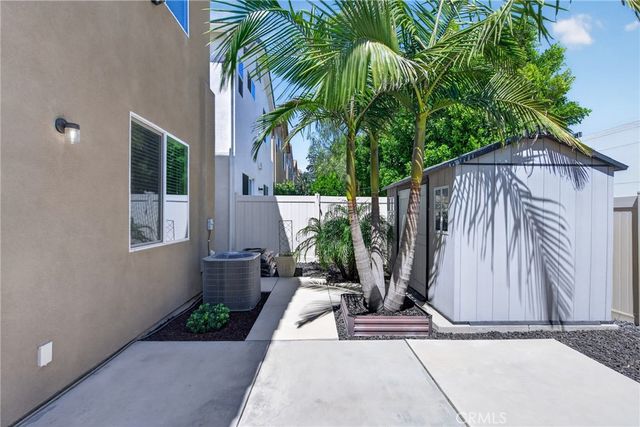 10250 Angel Lane, Pacoima, CA 91331