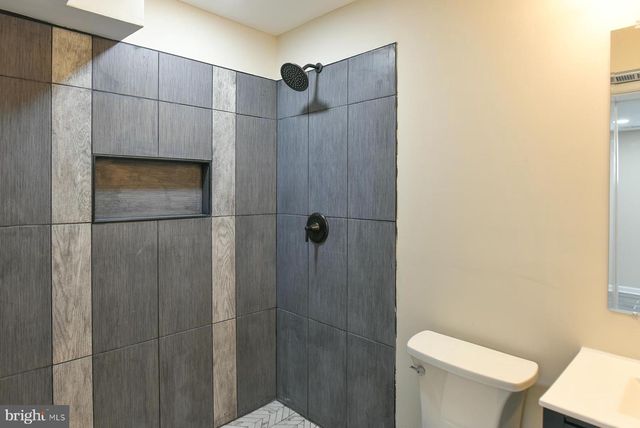 70 NOTTINGHAM RD, Hagerstown, MD 21740