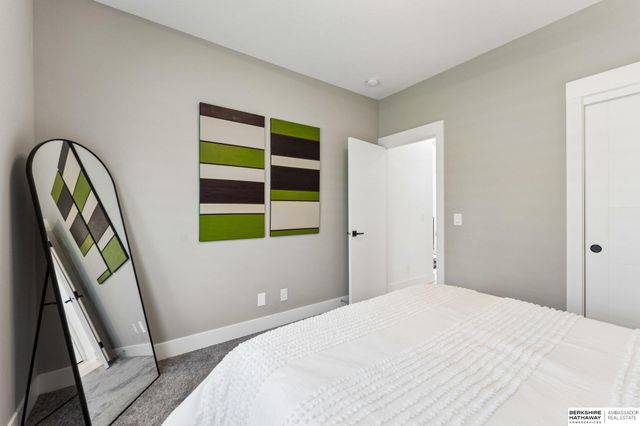 12112 Carpenter Street, Papillion, NE 68046