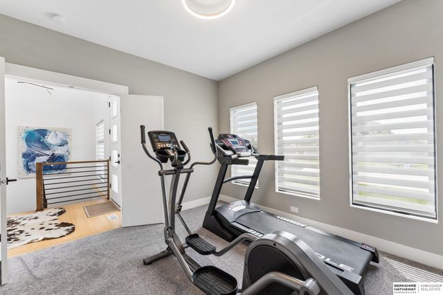 12112 Carpenter Street, Papillion, NE 68046
