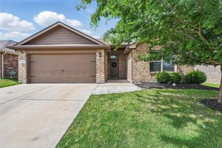 737 Walls Boulevard, Crowley, TX 76036