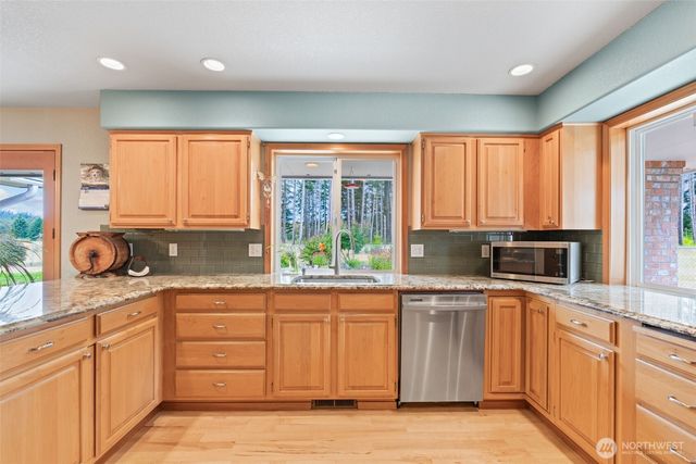 17745 Case Road SW, Rochester, WA 98579