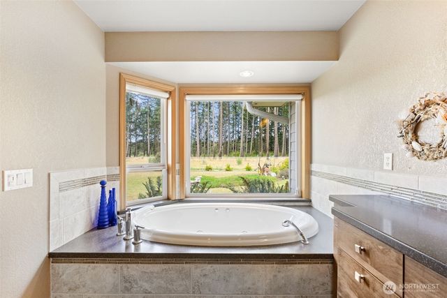 17745 Case Road SW, Rochester, WA 98579