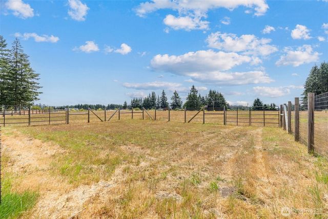 17745 Case Road SW, Rochester, WA 98579