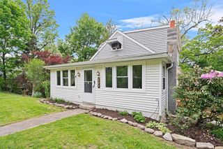 327 Walnut Avenue, New Windsor, NY 12553