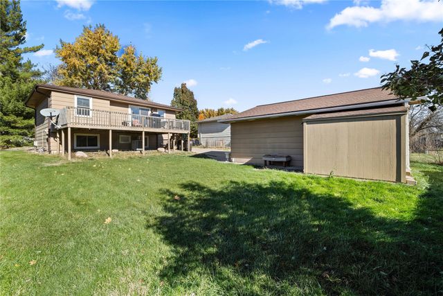 4207 Hull Avenue, Des Moines, IA 50317