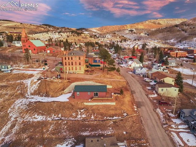 225 E Eaton Avenue, Cripple Creek, CO 80813