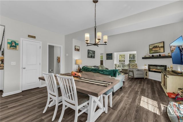 399 Beecher Drive, Richmond Hill, GA 31324