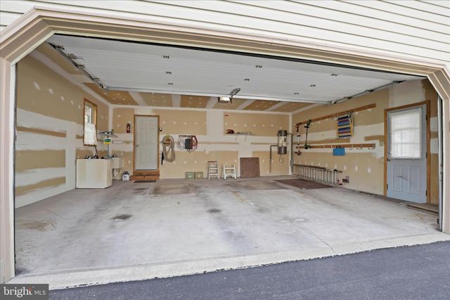 3640 FALCON CT, Mountville, PA 17554