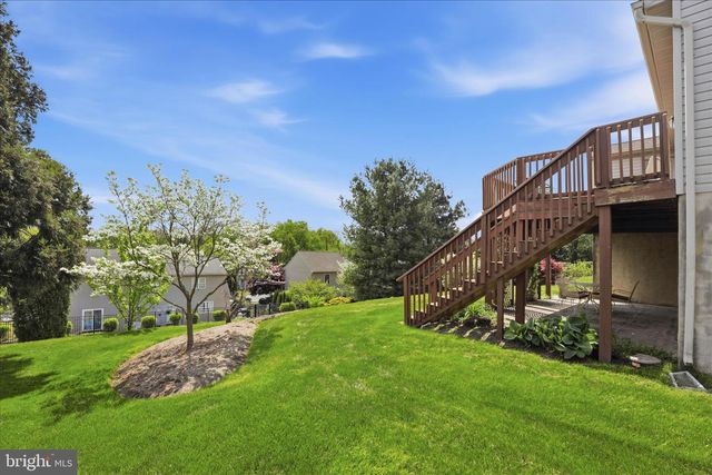 3640 FALCON CT, Mountville, PA 17554