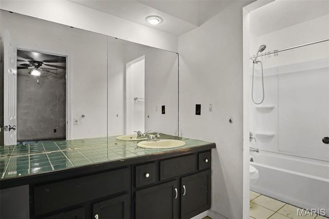 655 Henry, Manchester, MO 63011