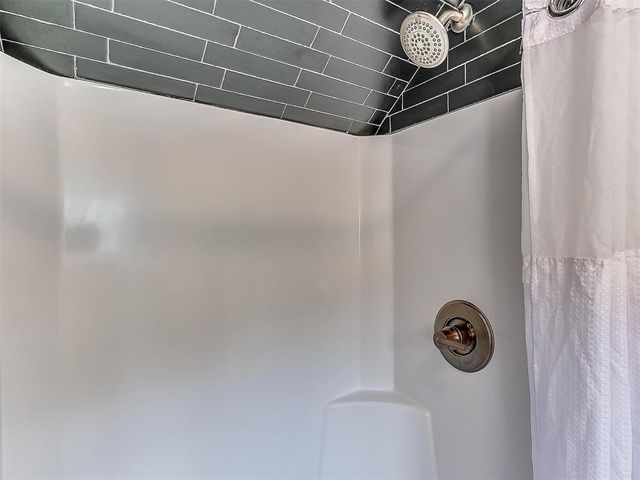 1130 NW 53 Street, Oklahoma City, OK 73118