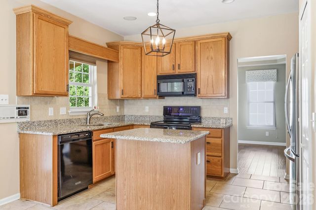 9004 Scottsboro Drive, Huntersville, NC 28078