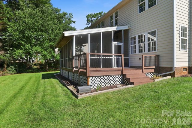 9004 Scottsboro Drive, Huntersville, NC 28078