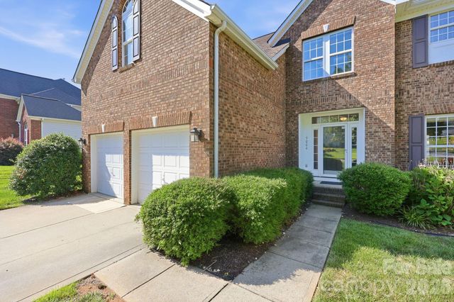 9004 Scottsboro Drive, Huntersville, NC 28078