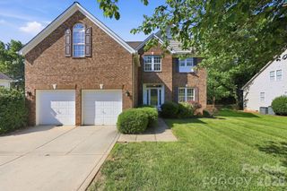 9004 Scottsboro Drive, Huntersville, NC 28078