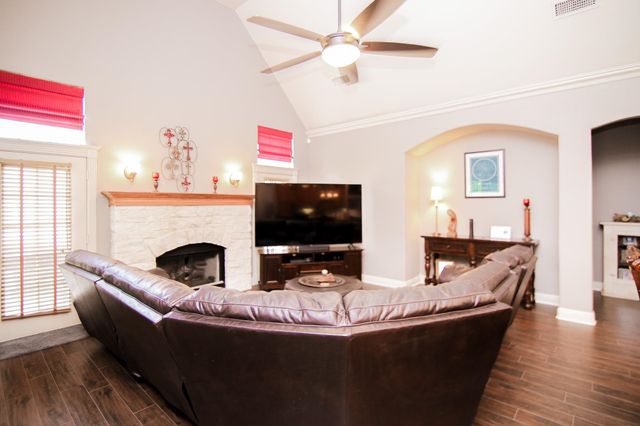 101 Winifred's Way, Hallsville, TX 75650