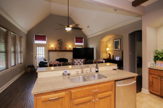 101 Winifred's Way, Hallsville, TX 75650