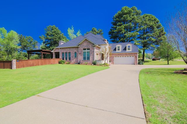 101 Winifred's Way, Hallsville, TX 75650