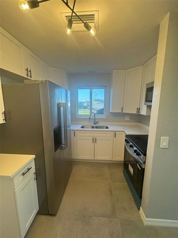 342 51ST AVENUE N, St Petersburg, FL 33703