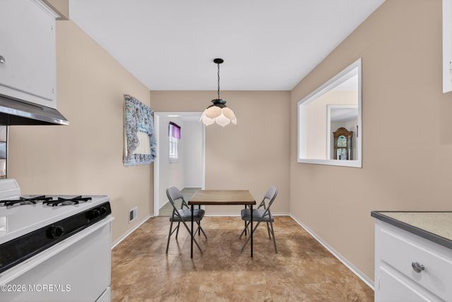 34 Sanford Road, Brick, NJ 08724