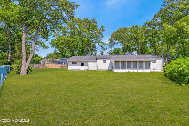 34 Sanford Road, Brick, NJ 08724