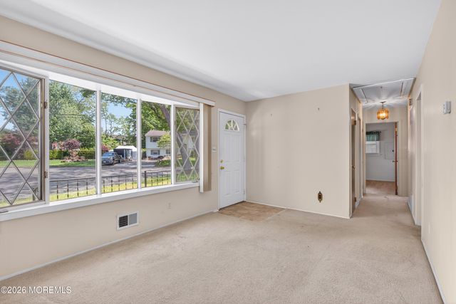 34 Sanford Road, Brick, NJ 08724