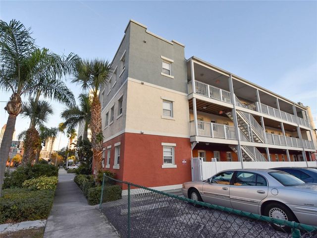 201 6TH STREET S 203, St Petersburg, FL 33701