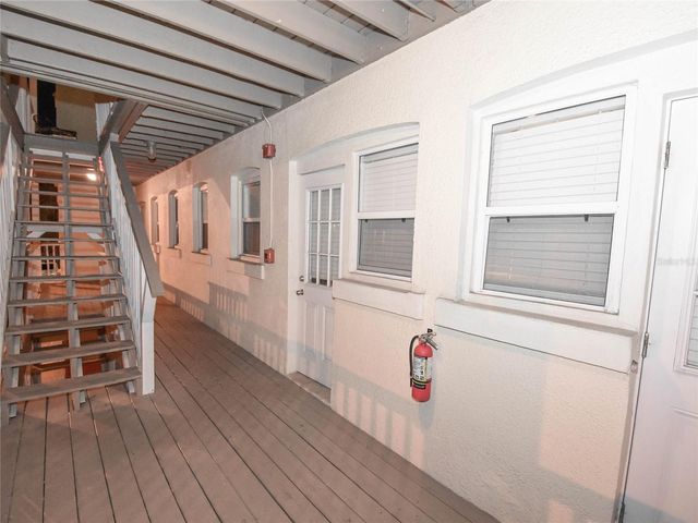 201 6TH STREET S 203, St Petersburg, FL 33701